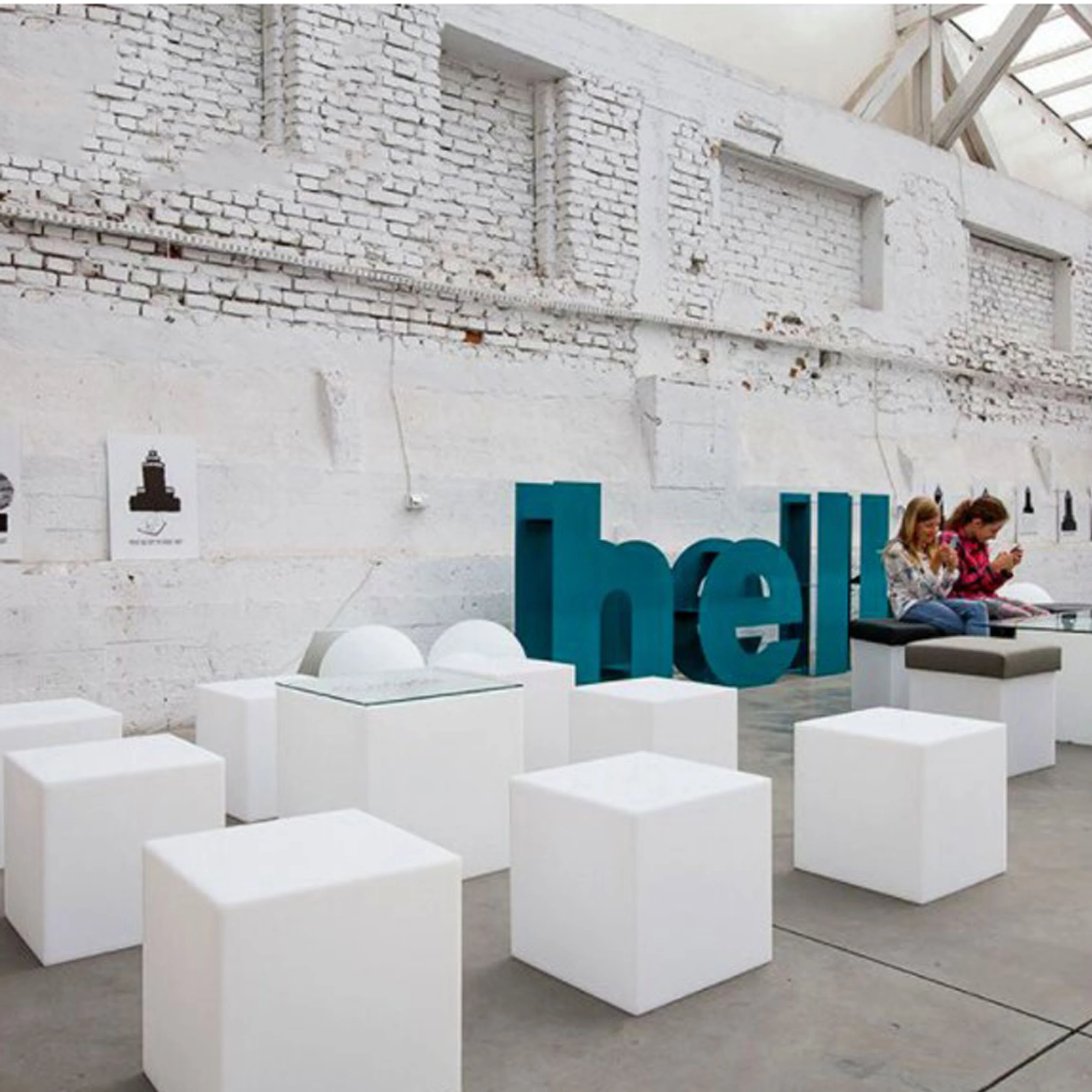 Lighted up Cube Stool Seat Chair Glowing LED Cube Furniture LED Table Lamp Rechargeable Set