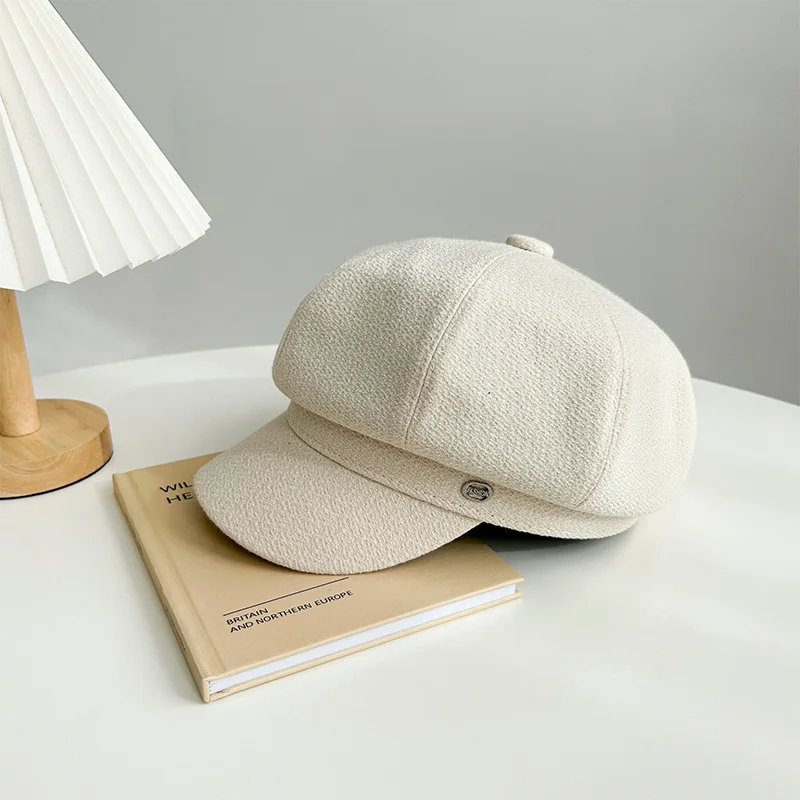 The spring and autumn period and the lady beret fashionable joker painter cap