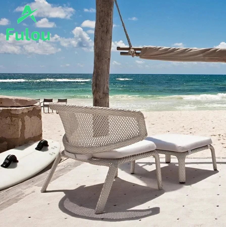 Hotel inspired patio Aluminum couch UV Resistant Couch Luxury Pool Furniture adjustable stackable Beach Chair Wheels