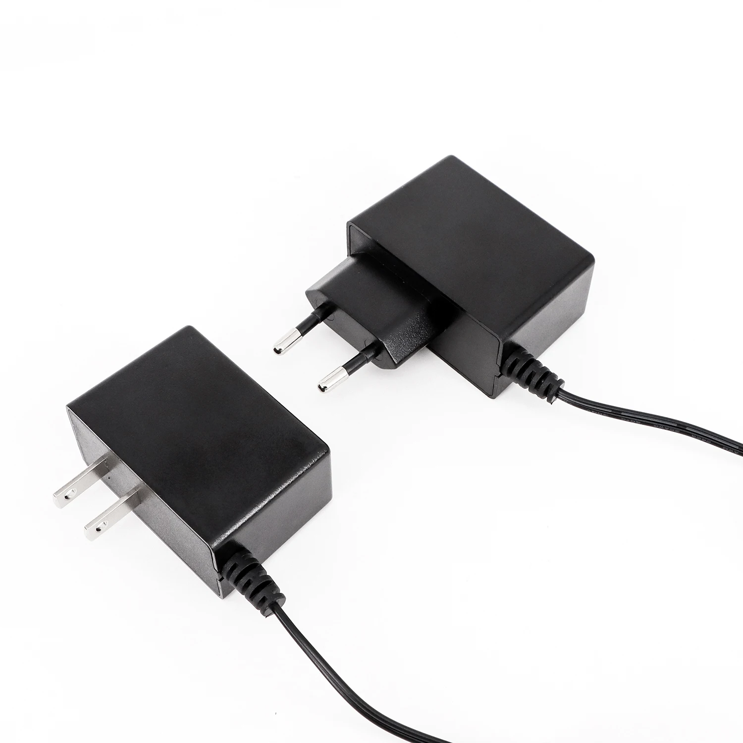 AC to DC Ultra-Thin LED CCTV Linear Power Adaptor 12V 1A 5V 2A 9V 1.5A Power Supply Adapter with Plug-In Connection