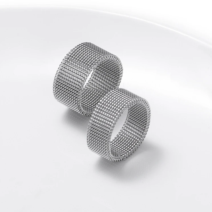 Women Trendy 316L Titanium Hip Hop Thick Chain Rings For Couples Customized Minimalist Stainless Steel Ring