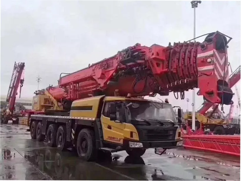 Jib Crane China High Quality 2400 Ton Large All Terrain Crane SAC24000T with Cheap Price