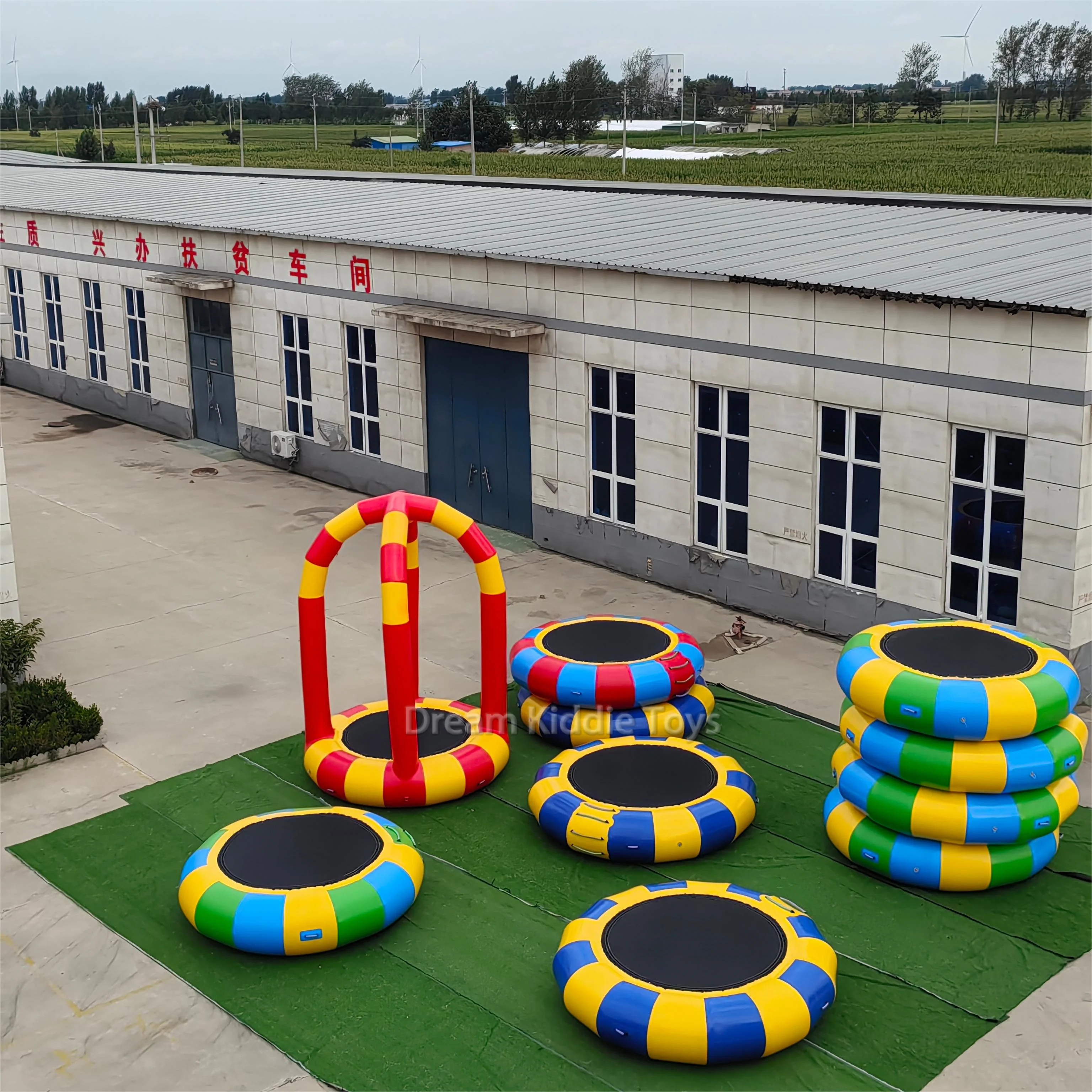 Inflatable Interactive Game Inflatable Sport Game  Airtight  Bungee Trampoline For Kids