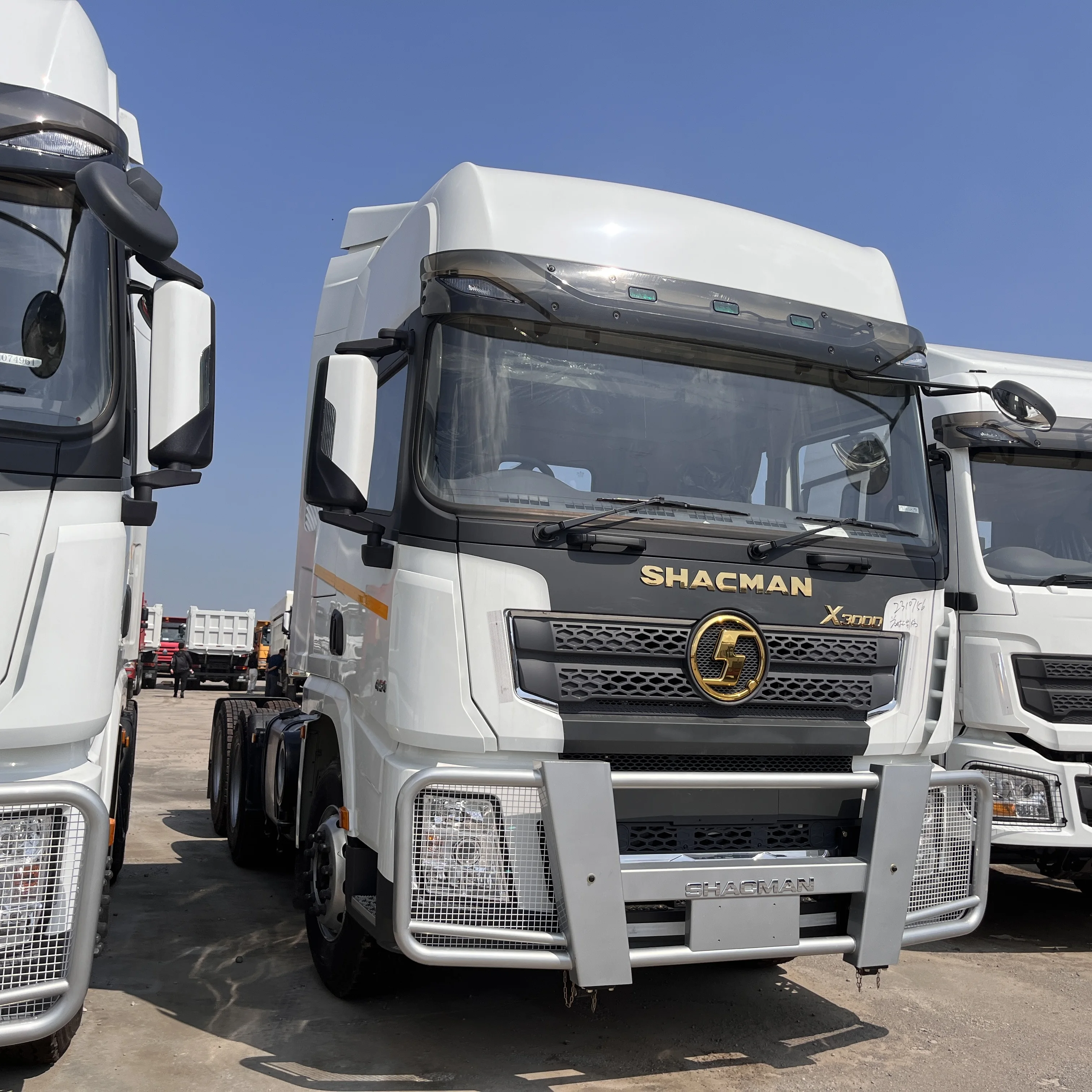 new 2023 2024 6x6 6x4 shacman F3000 tractor truck x5000