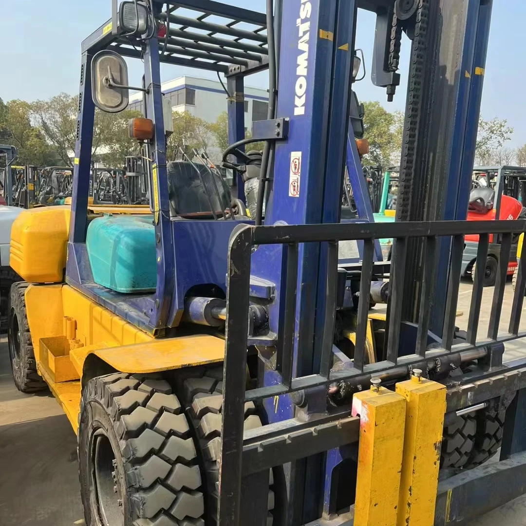 Japanese Original Brand Forklift Truck Used 80% new Komatsu FD60-7 Forklift Truck at an unbeatable price 3 Meter 2.5 Ton