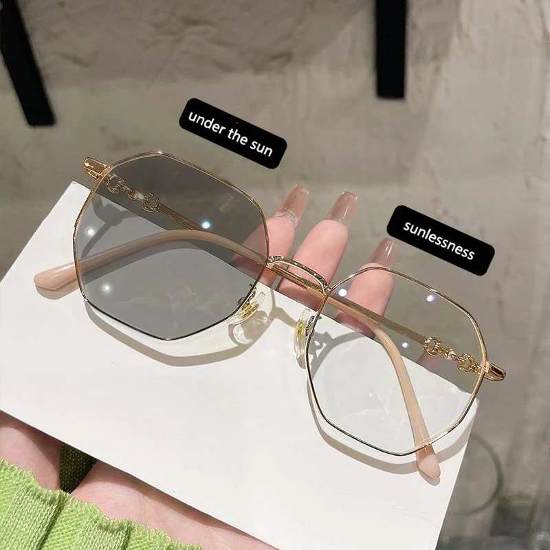 Vintage Photochromic Glasses High Quality Men Myopia Eyeglass Color Changing Women Anti-Blue Light Glasses Diopter 0 To -6.0