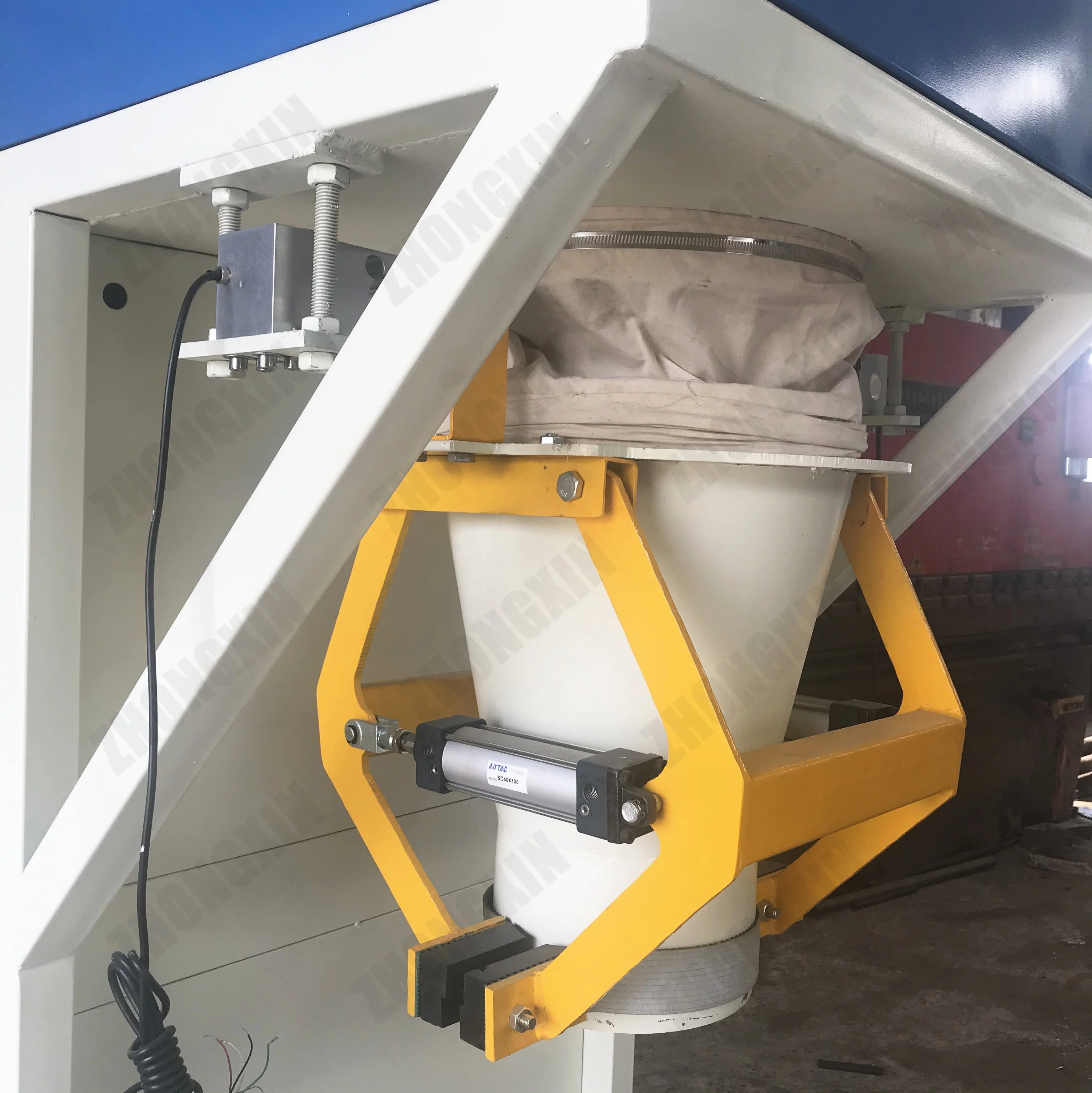 Semi Automatic 5 kg~50 kg sugar salt bagging machine weight vertical filling  granular