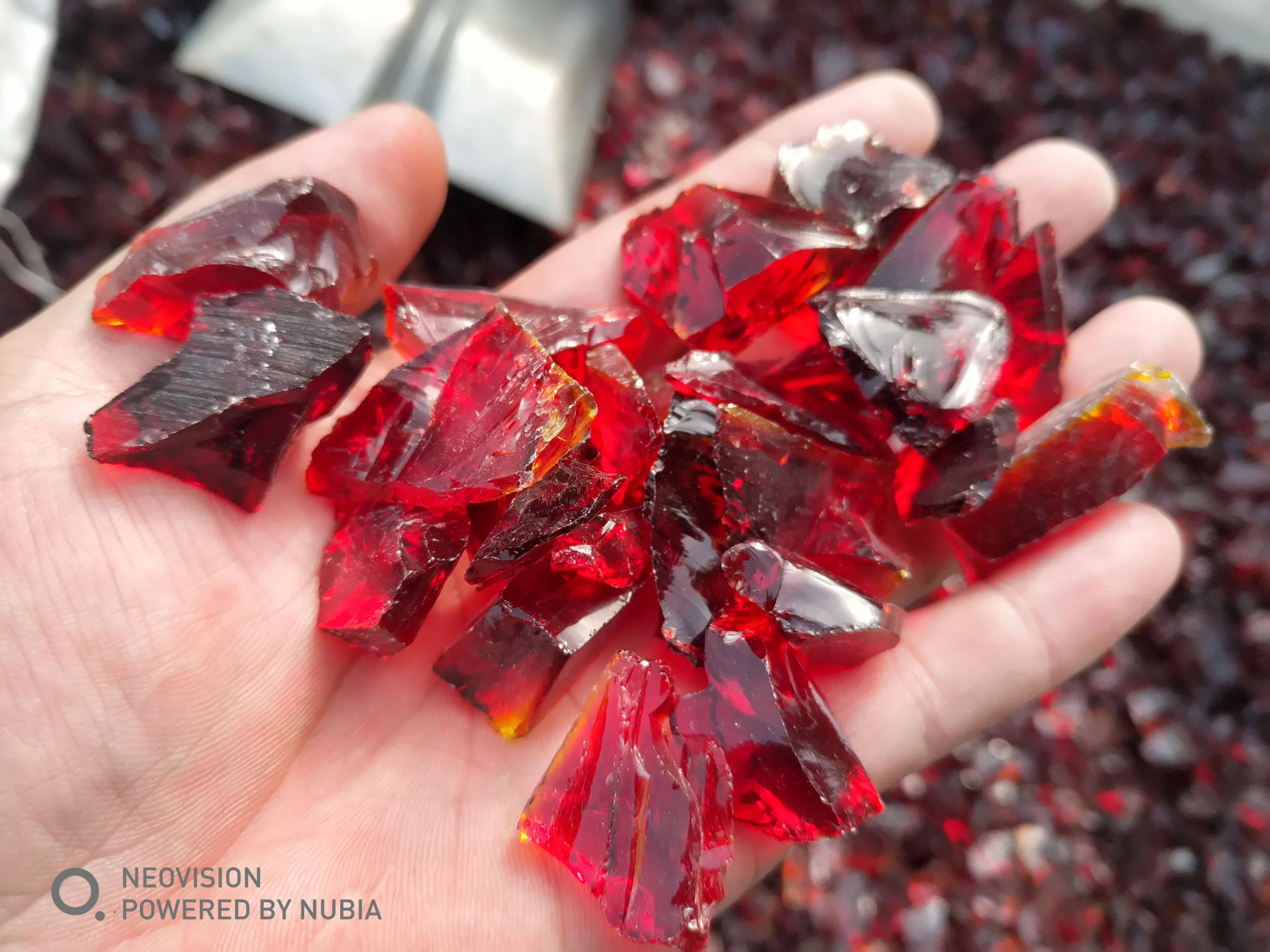 Crystal clear glass rocks Blue Colored Glass Landscaping Rock for Home Decoration