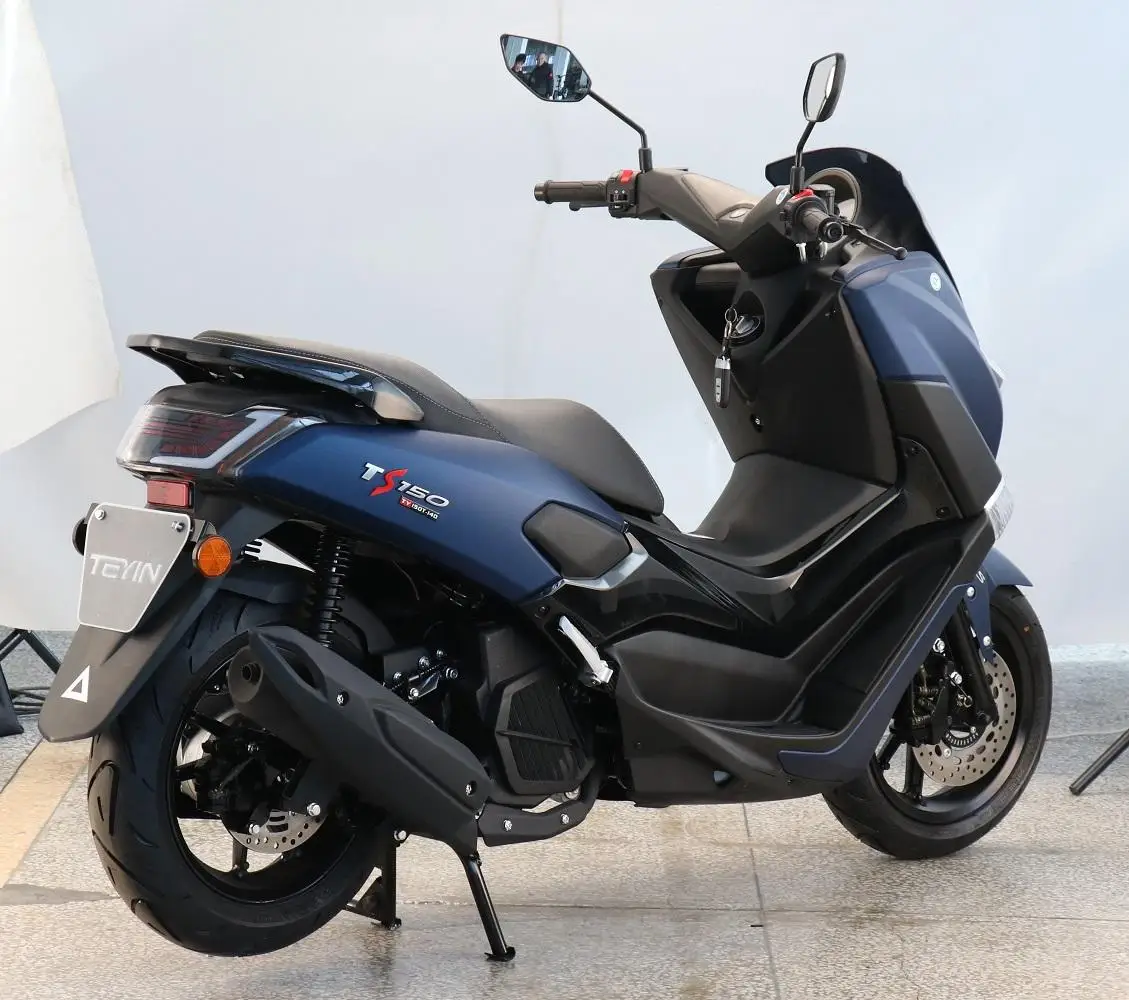 Just Arrived Sales T-Max High Performances 150cc Motorcycle 3 Years Full Exhaust Motorcycle Sport Bike