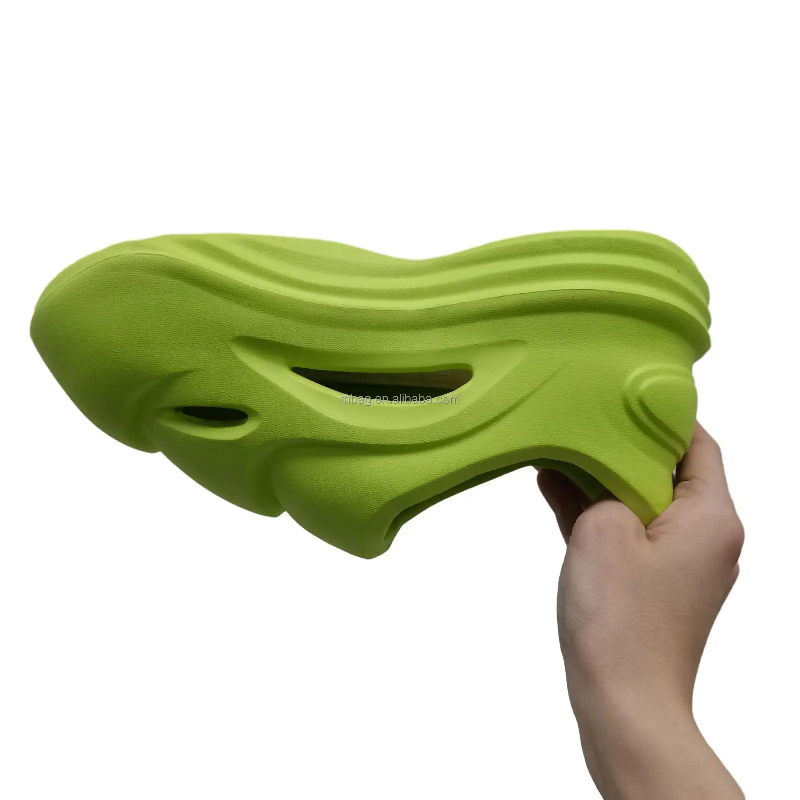 Wholesale outdoor beach garden shoes EVA soft and lightweight casual sport for men