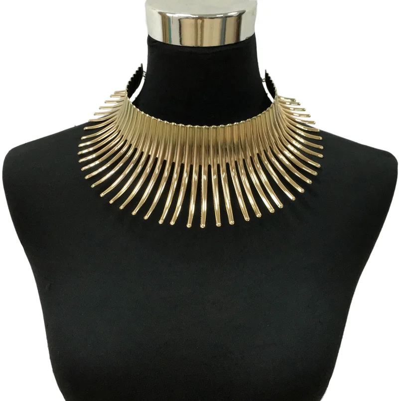 
Vintage Gold Plated Choker Necklaces Statement Collars Bending Metal Big Torques African Charm Fashion Jewelry 