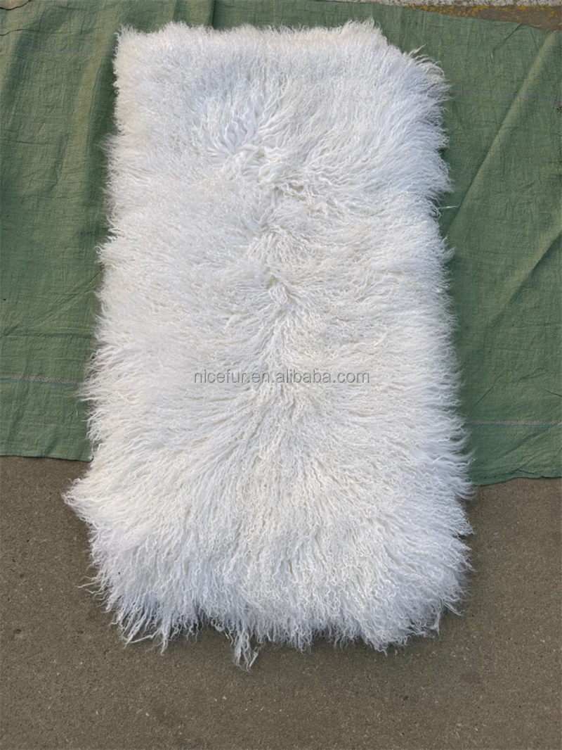 Factory Direct Supply 120x60cm Mongolian Lamb Fur Plate Goat Fur Rug Sheepskin
