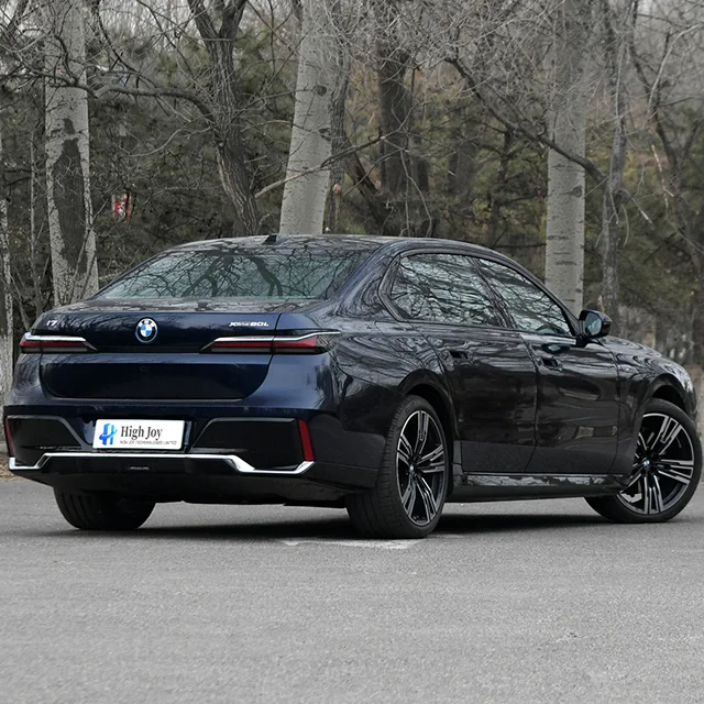 Новое поступление подержанных автомобилей для продажи B-M-W i 7 x Drive 60 L M Sport Edition Большой седан 544 Ps 610 км чистые электромобили