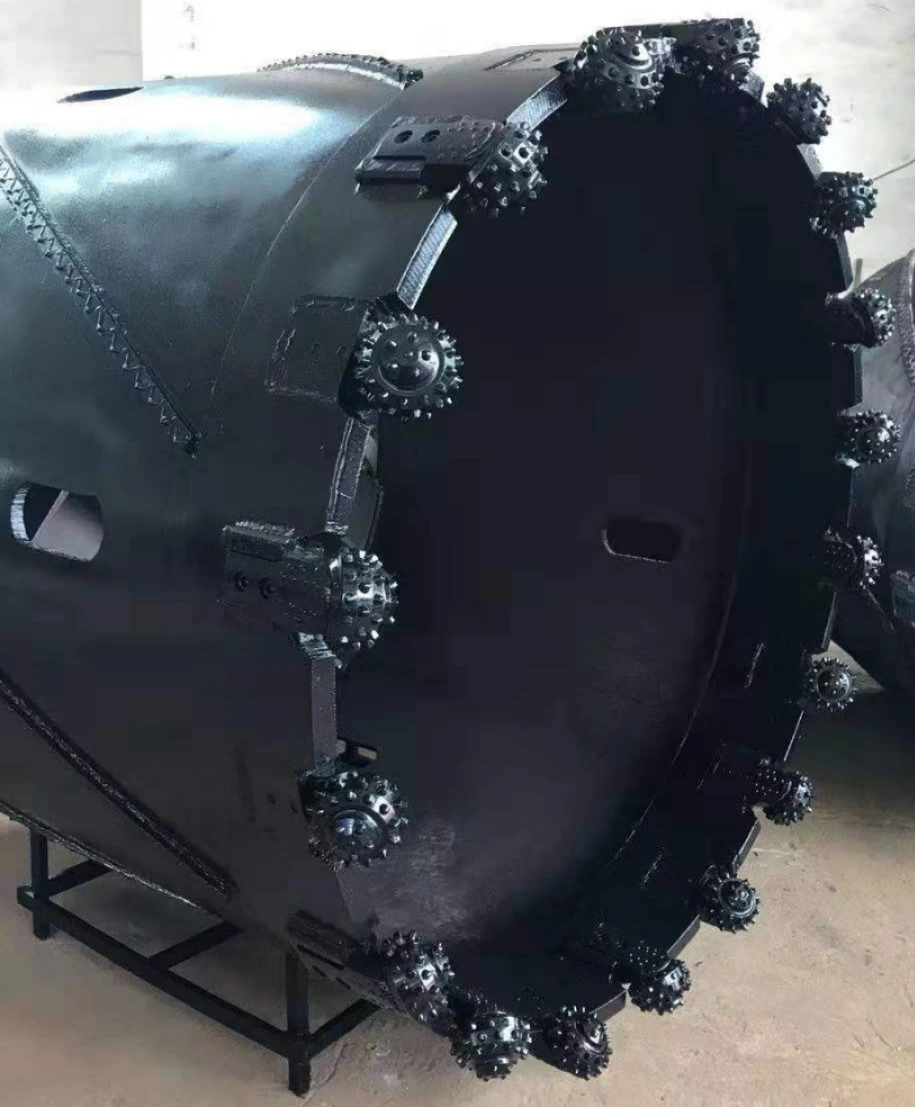 
Hard rock stratum drilling bucket 