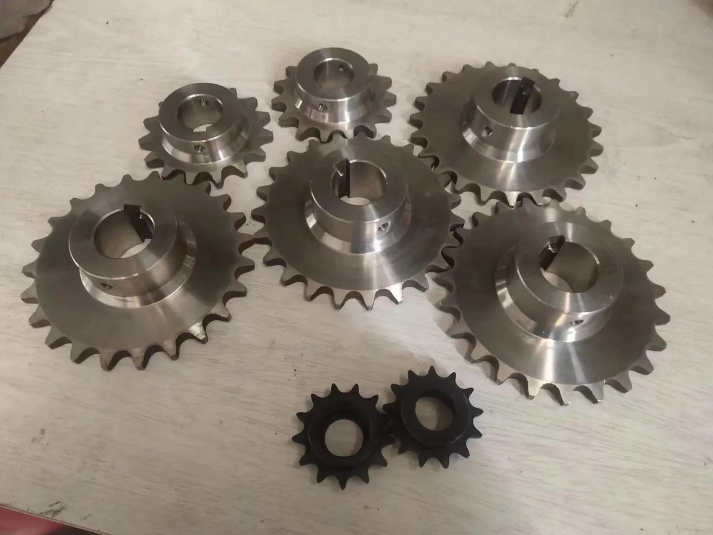 45 # Aisi304 high-quality Roller chain sprocket non-standard customized according to the drawing