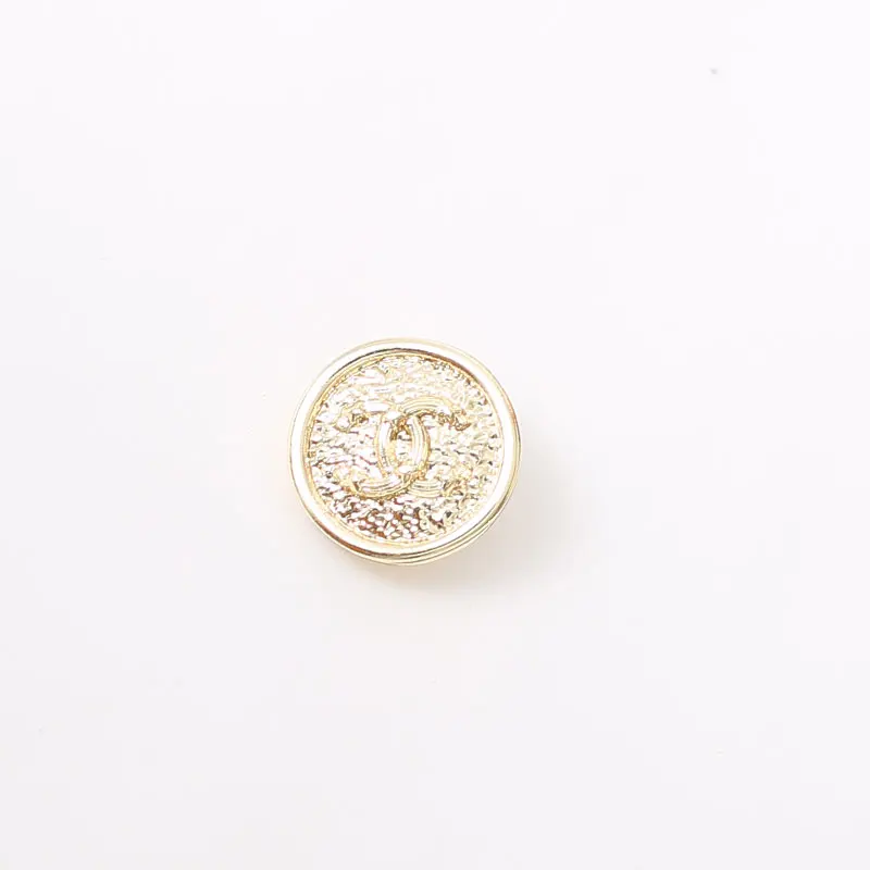 Premium Beaded Buttons Golden Bee Buttons for Crafting and Sewing Elegant Decorative Buttons for DIY Projects