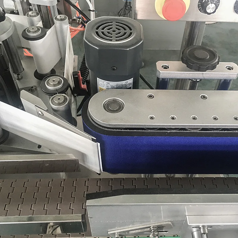 Wholesale Products automatic round plastic small bottle Sticker labeling machine