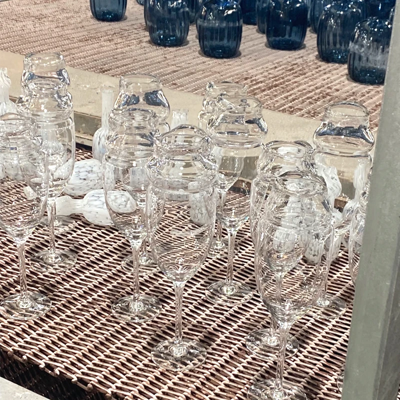 High white Soda-lime glass ware electric furnace Glass-melting-furnace glass bottle forming machine and furnace trade