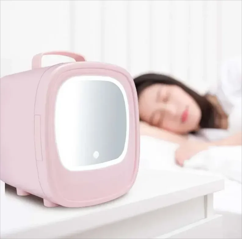 Portable Cooler and Warmer Personal Refrigerator For Skin Care Cosmetics Beverage Makeup Mini Refrigerator With Mirror