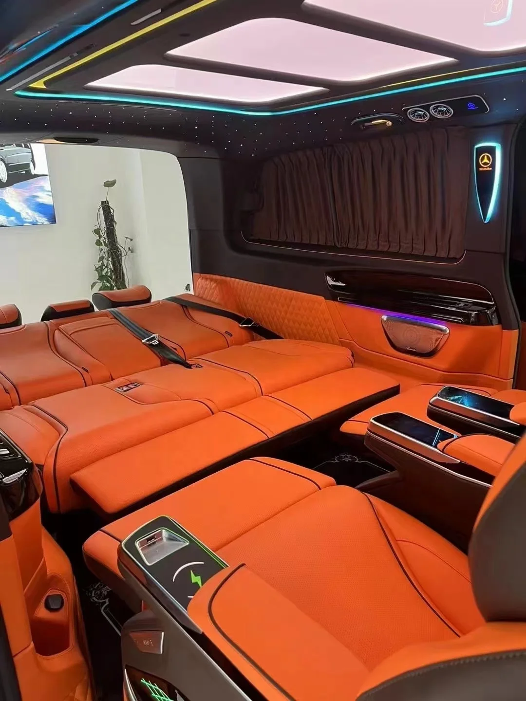 2024 Maybach Style Recline Van Seat  for W447/ Vito / Alphard/ H1/Staria /Metris/Sienna/Maxus/Transit