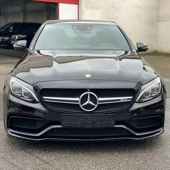 Продажа подержанных Mercedes-Benz C63 AMG для продажи по цене аукциона доступен левый и правый руль