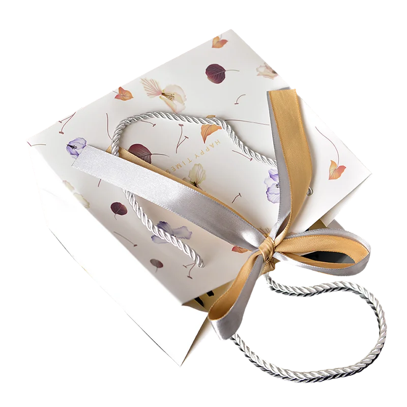 Free Design Custom Logo Matt White Paper Clothing Packaging Gift Paper Bag Shopping Bag Luxury Paper Bags With Ribbon Handle