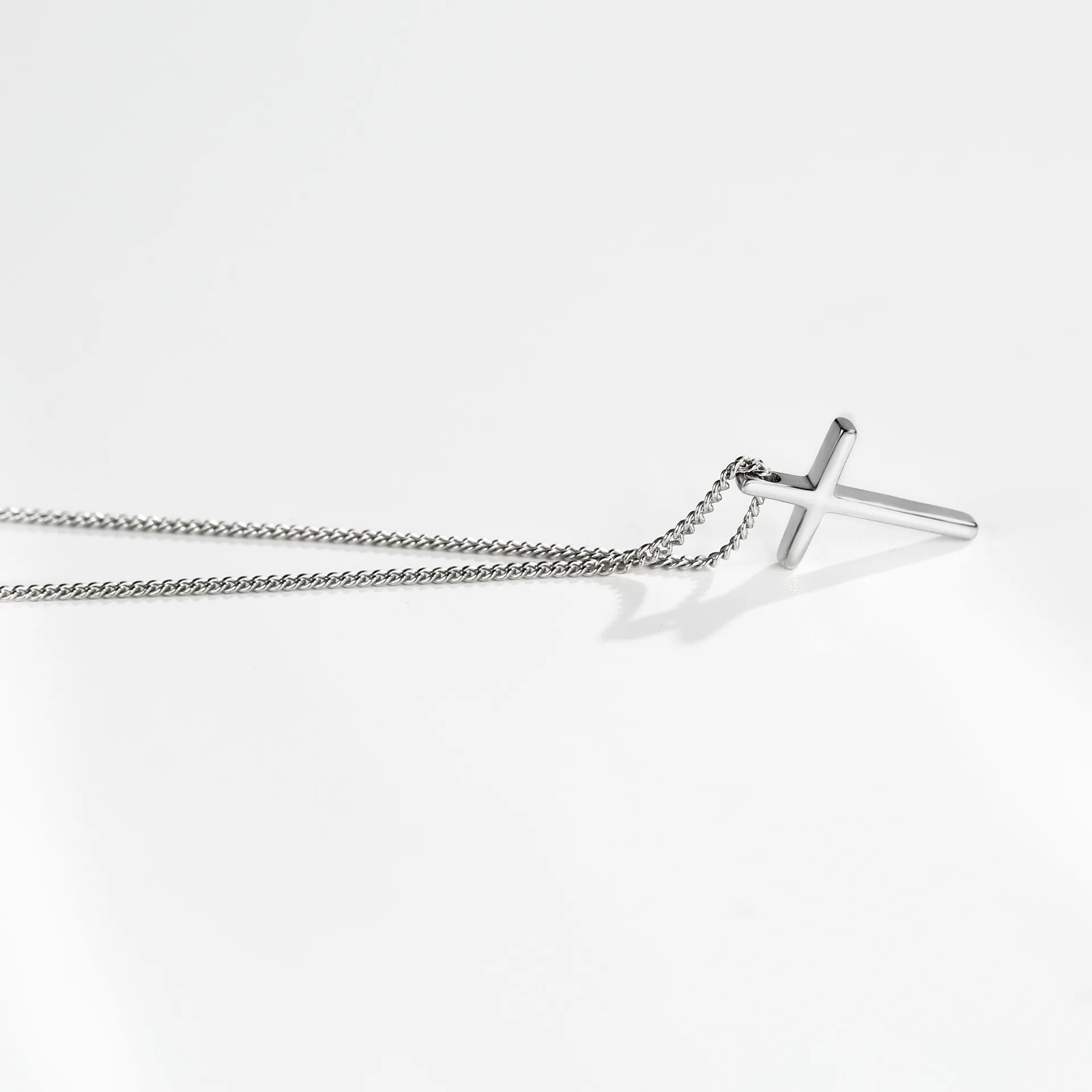 Wholesale New Fashion Jewelry Chain 925 Silver Cross Necklace for Women