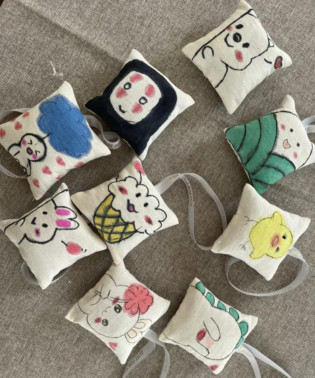 Custom Logo Handmade Hand-painted Hanging Air Freshener Sachet Aromatherapy Bag Car Scent Sachet