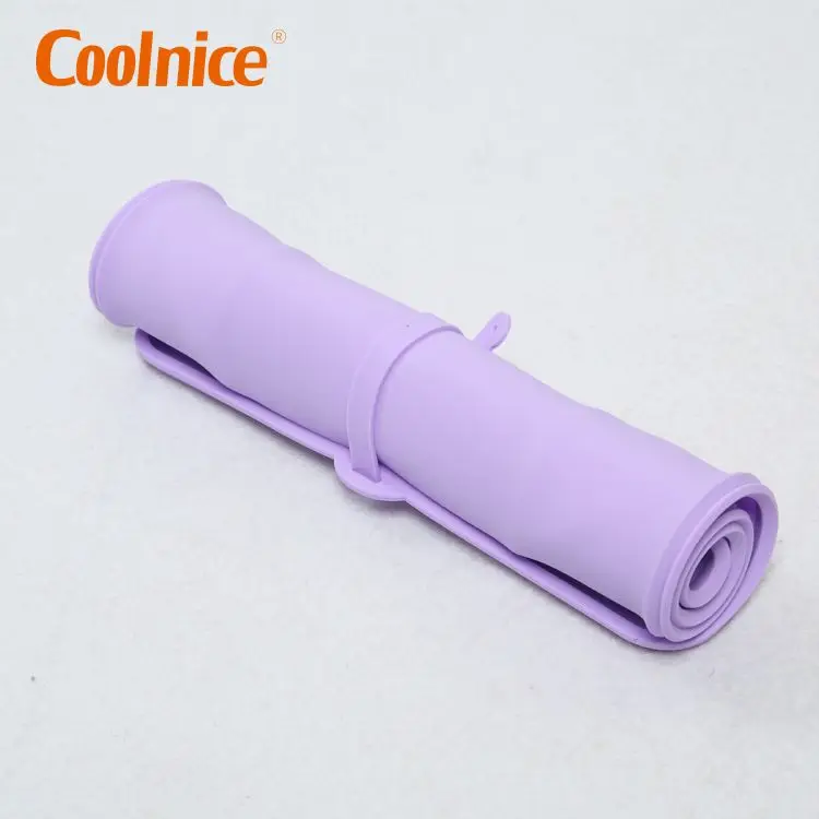 Reusable waterproof easy to carry dog cat no spill foldable silicone folded pet bowl