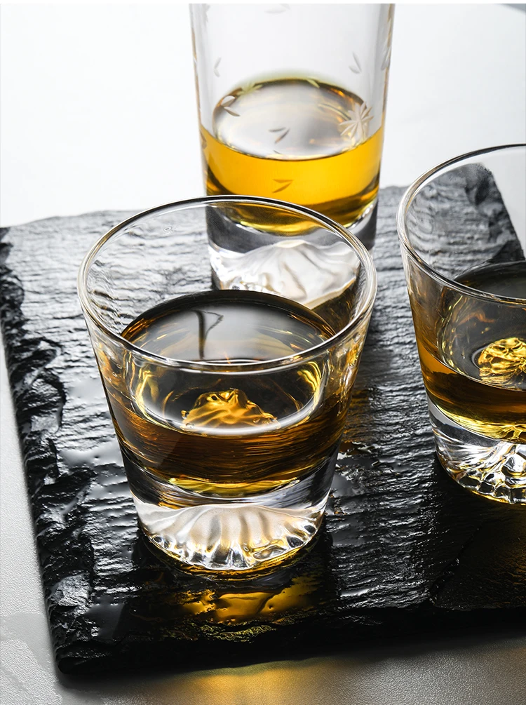 Japanese flavor clear frosted style cherry blossom lead-free glass handmade exquisite luxury whisky glasses