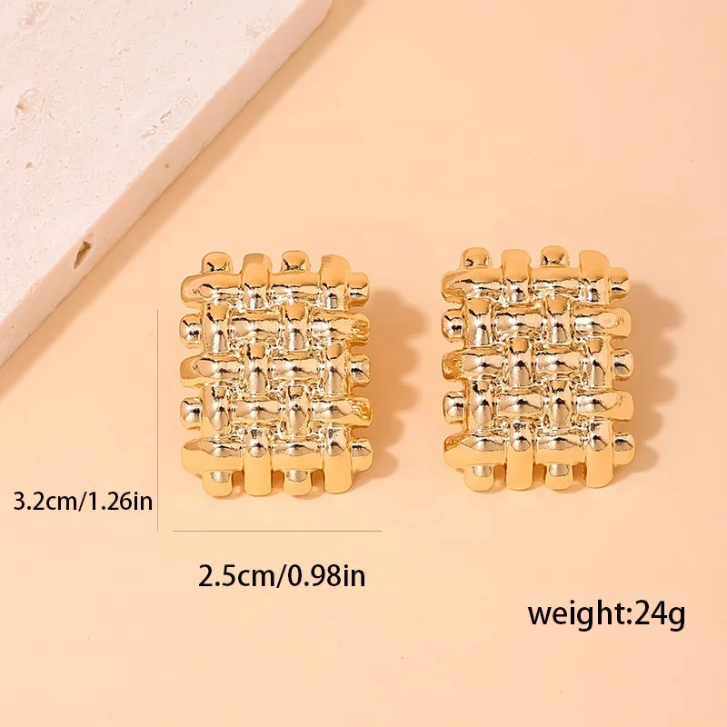 Vintage Alloy Geometric Mesh Stud Earrings Golden Woven Square Stud Earrings for Women Birthday Party Prom Jewelry Gift