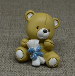 Graduation Gift for Children Resn Bear Satues Mini Gadgets Wholesale Custom DIY OEM ODM Souvenir