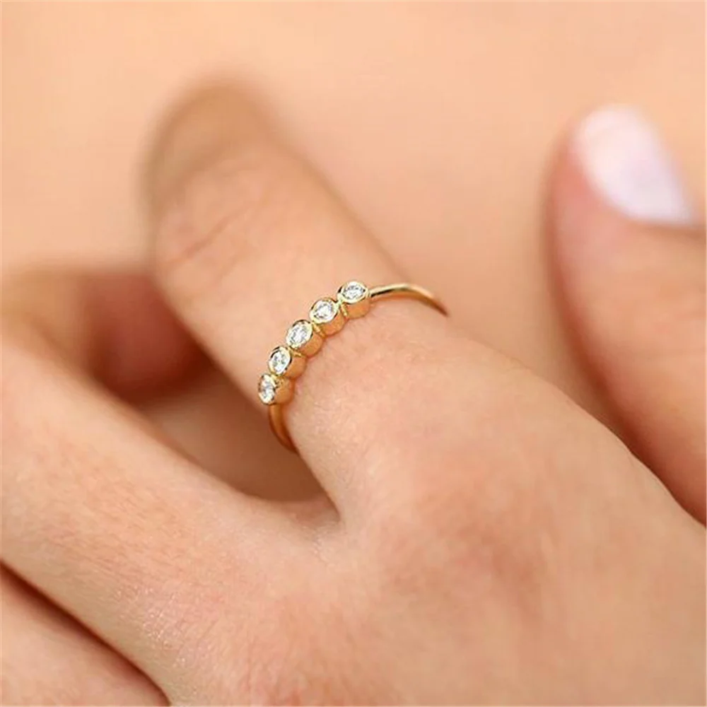 FUAMAY Bague De Mariage 18K Gold Bezel Set Diamond Wedding Band Engagement Rings for Women