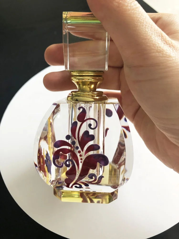 Nice Alibaba 12ML Engraving Flower Crystal Perfume Empty Bottle Beautiful Fragrance Scent Bottle