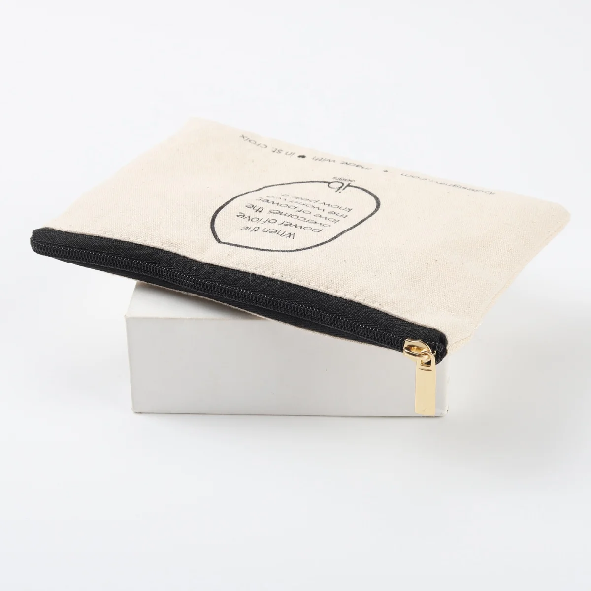 High End Customized Zipper Style Canvas Cosmetic Travel Bag Natural Organic Canvas Cotton Zipper Makeup Pouch With Logo