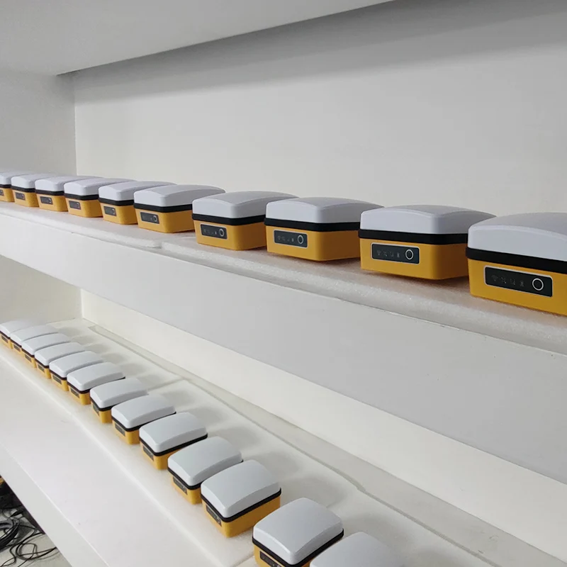 Full system full frequency GNSS RTK Full system full frequency RTK with minimal size Multi-satellite full frequency RTK solution