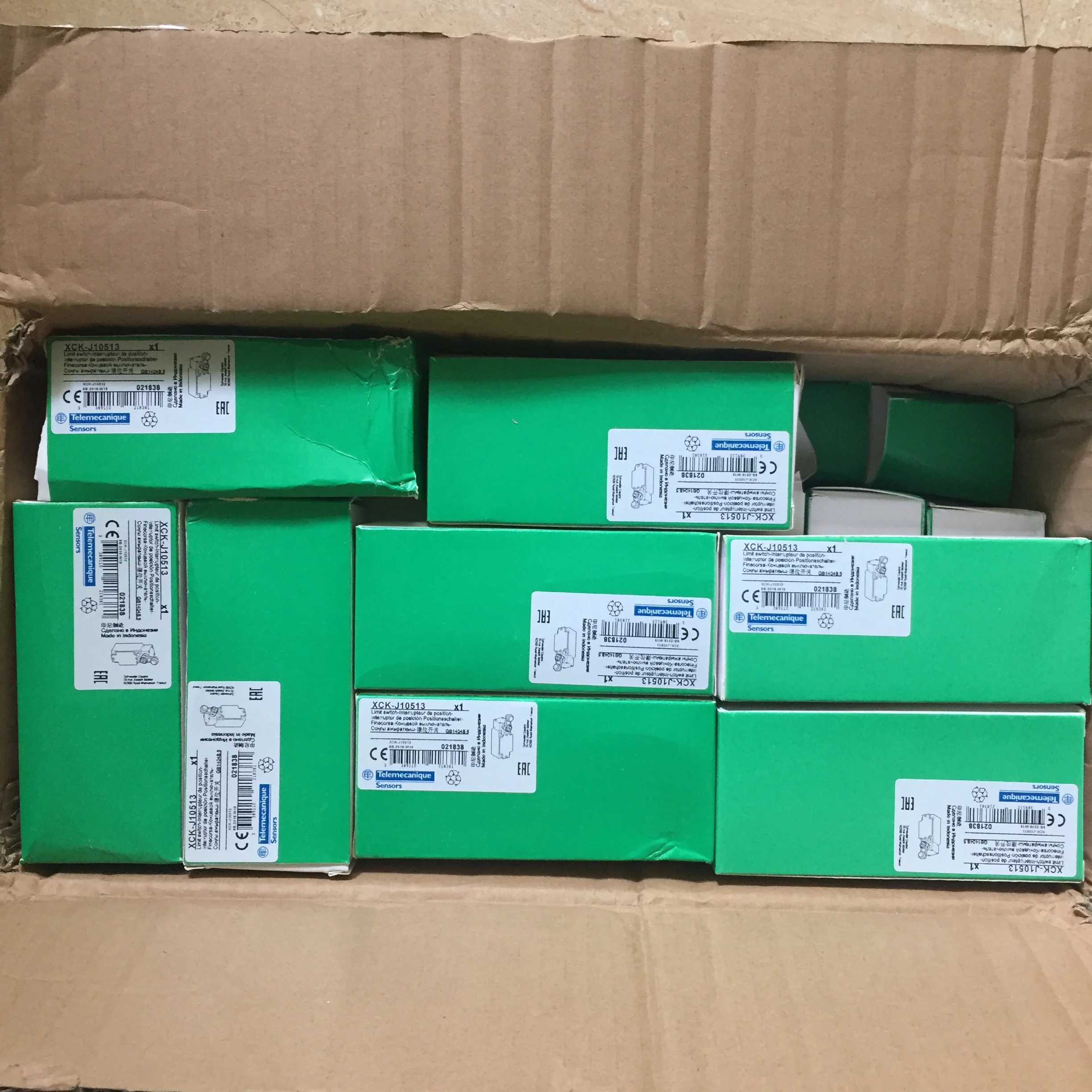 Limit switch XCKJ10513 Travel switch