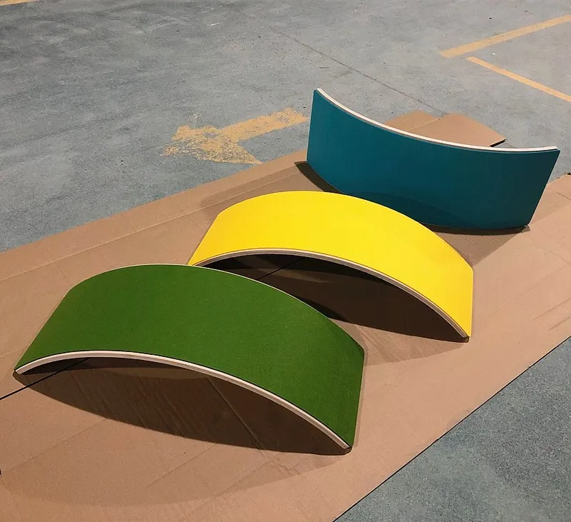 OEM New Design Kids Wood Balancing Standing Yoga Stability Rehabilitation Trainer Fitness Wooden Wobble Balance Board