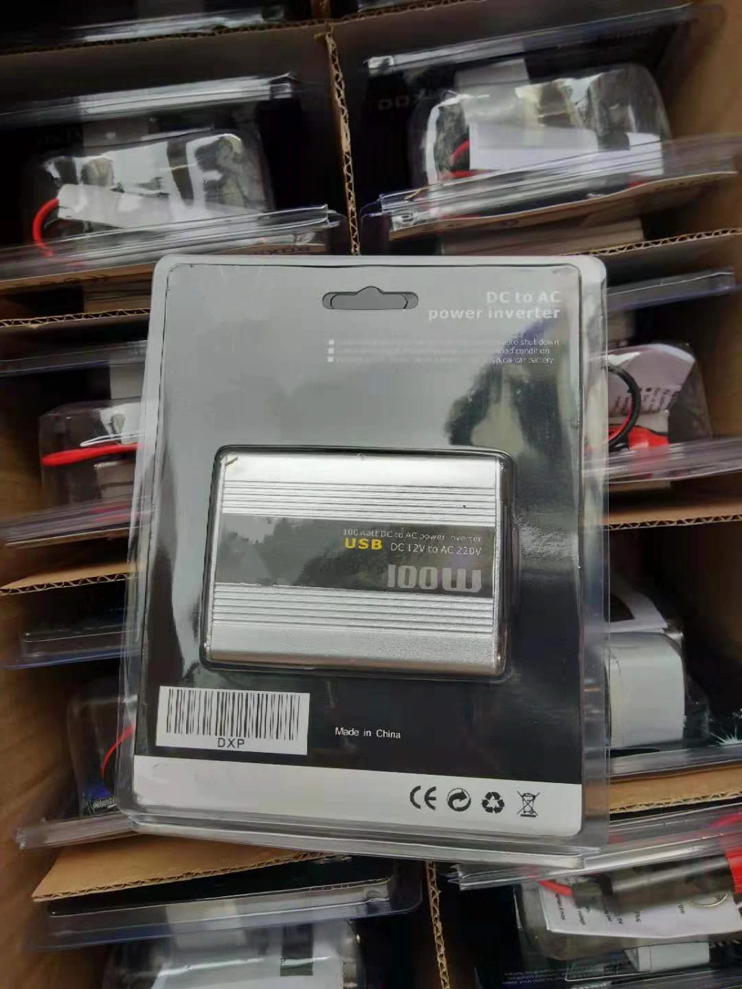 Прямая Продажа с завода 100 Вт DC12V 24V AC 110V 220V Солнечный микроинвертор источник питания для автомобиля домашнего использования