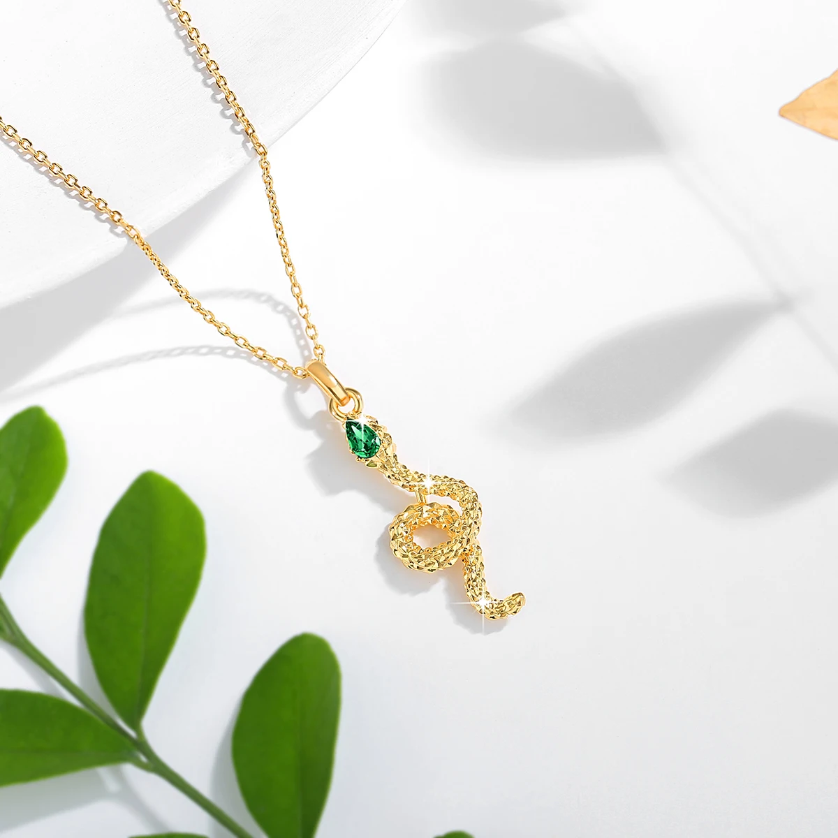 Antique Gold Jewelry 18K 5D Man Woman Gift Exquisite Dropshipping Egyptian Snake Natural Emerald Pendant