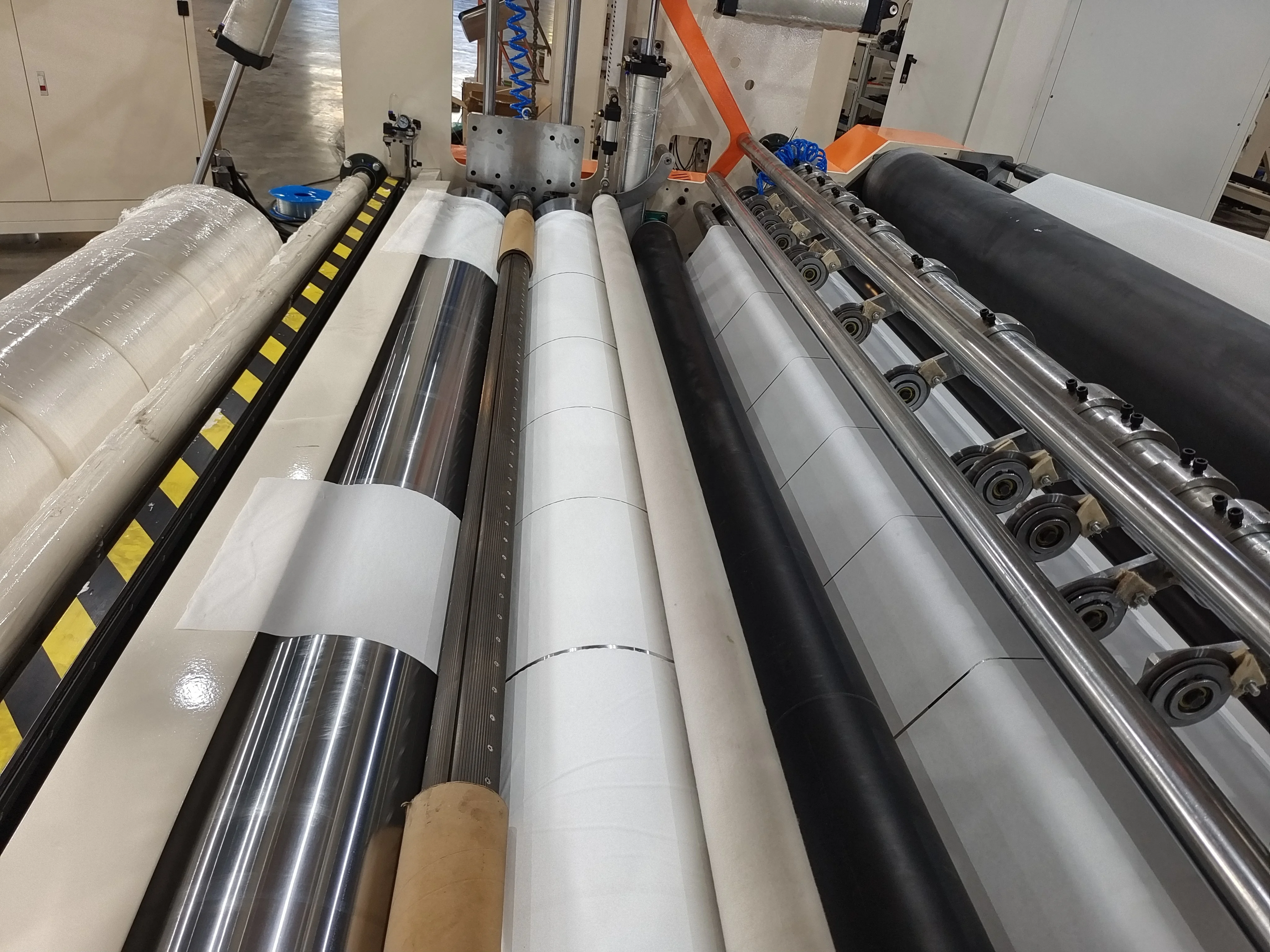 High Speed Automatic Jumbo Roll Paper Slitting Machine