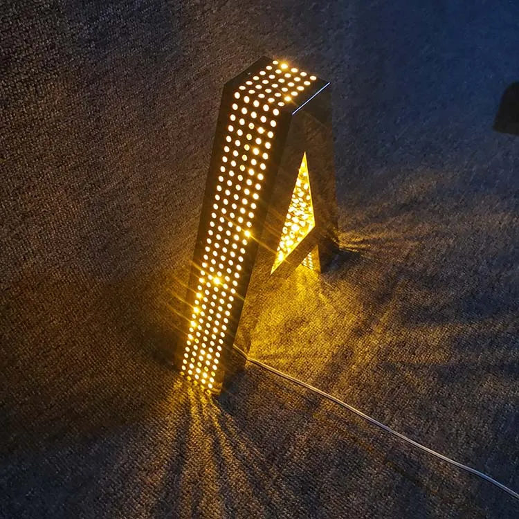 3D Stainless Steel Gold Punching Holes Led Channel Letter Sign Letter Sliver Channel Letters