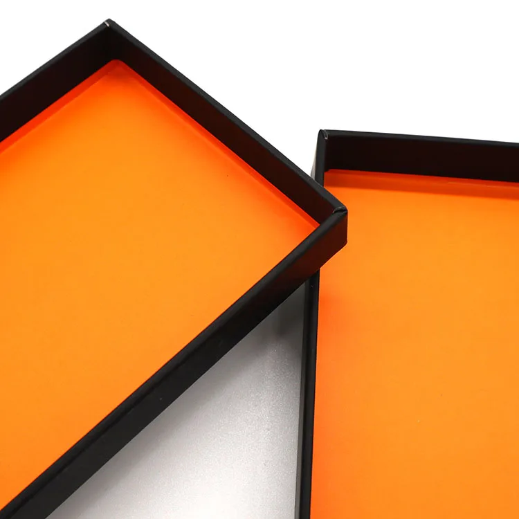 Black Cardboard Gift Box With Lid