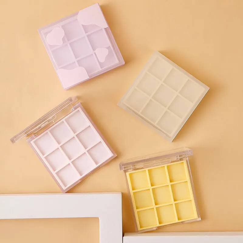 Oem eye shadow girl , private lable eye shadow pallet private label , 4 color eye shadow case empty