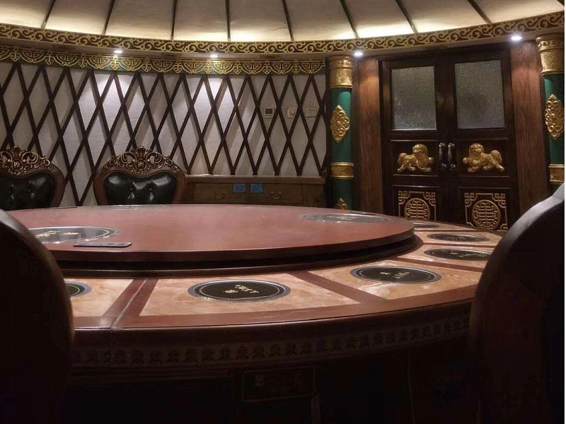 New trend 4 seasons luxury steel wooden frame ger wrought iron for garden glamping mongolian yurt