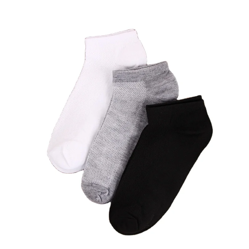 Оптовая продажа мужские Чулочные изделия однотонные сетчатые дышащие мягкие короткие носки до щиколотки хлопковые повседневные спортивные