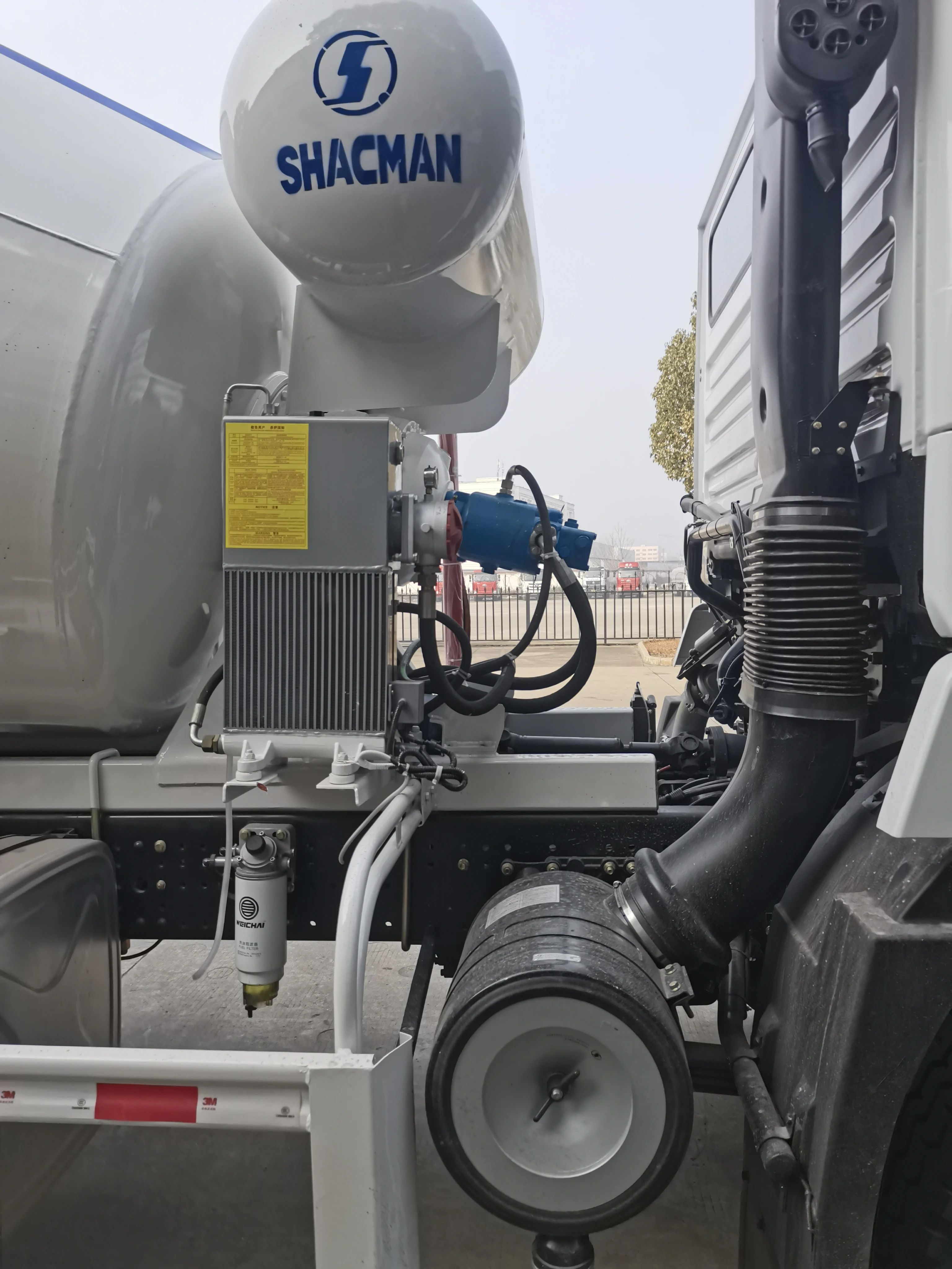 New 8-12 m3 6*4 SHACMAN F3000 Cement Concrete Mixer/Mixing Transport Tank Truck Hot Sale