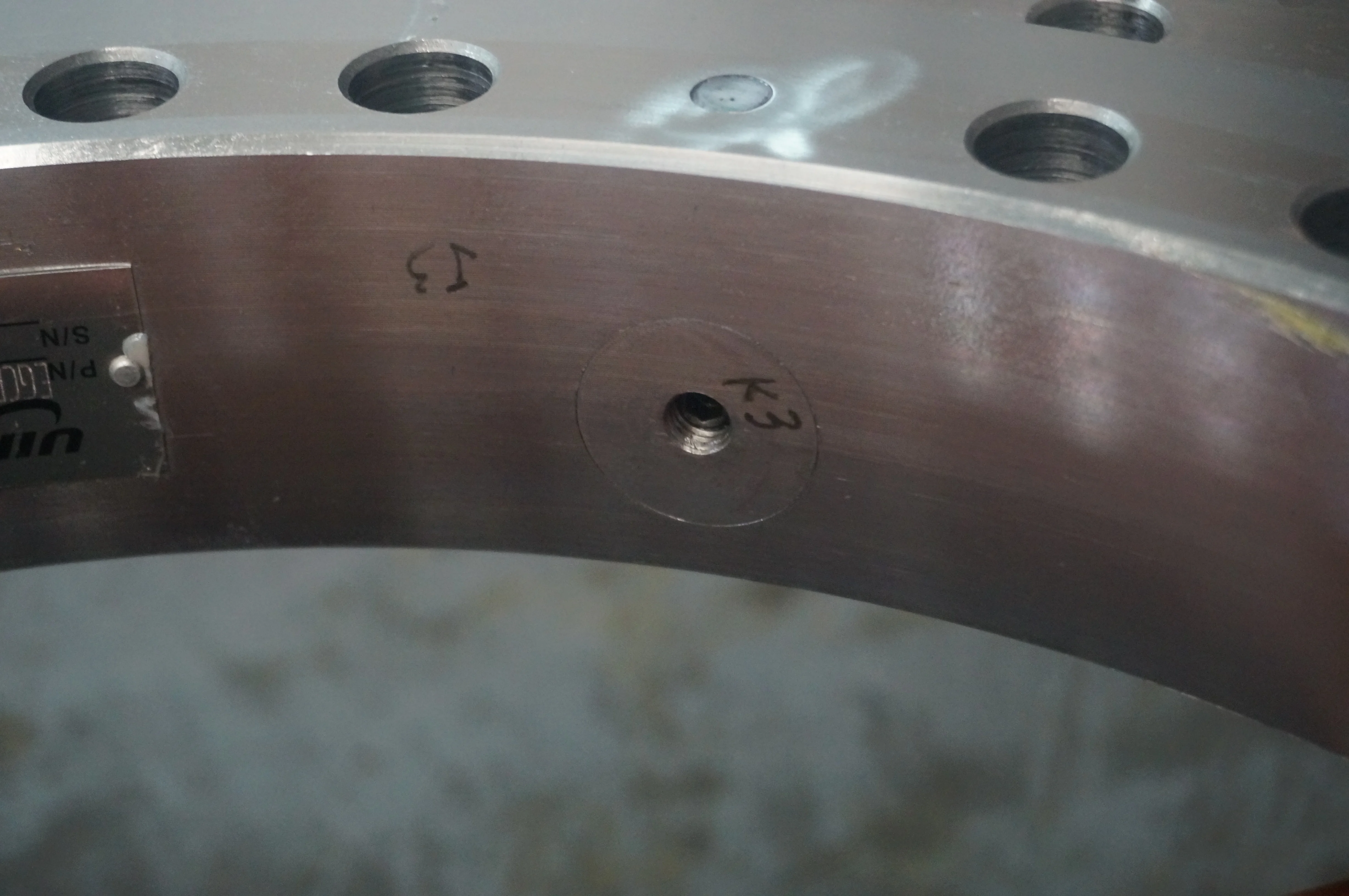 Custom Tailored Single Row Cross Roller Slewing Ring Gear Bearing