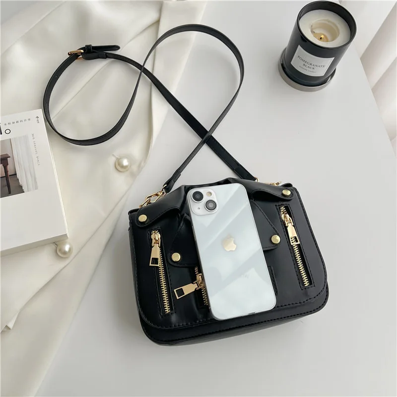 Most Sold Product Personality Metal Logo Clothes Removable Pu Leather Strap Handle Sling Messenger Crossbody Shoulder Bag