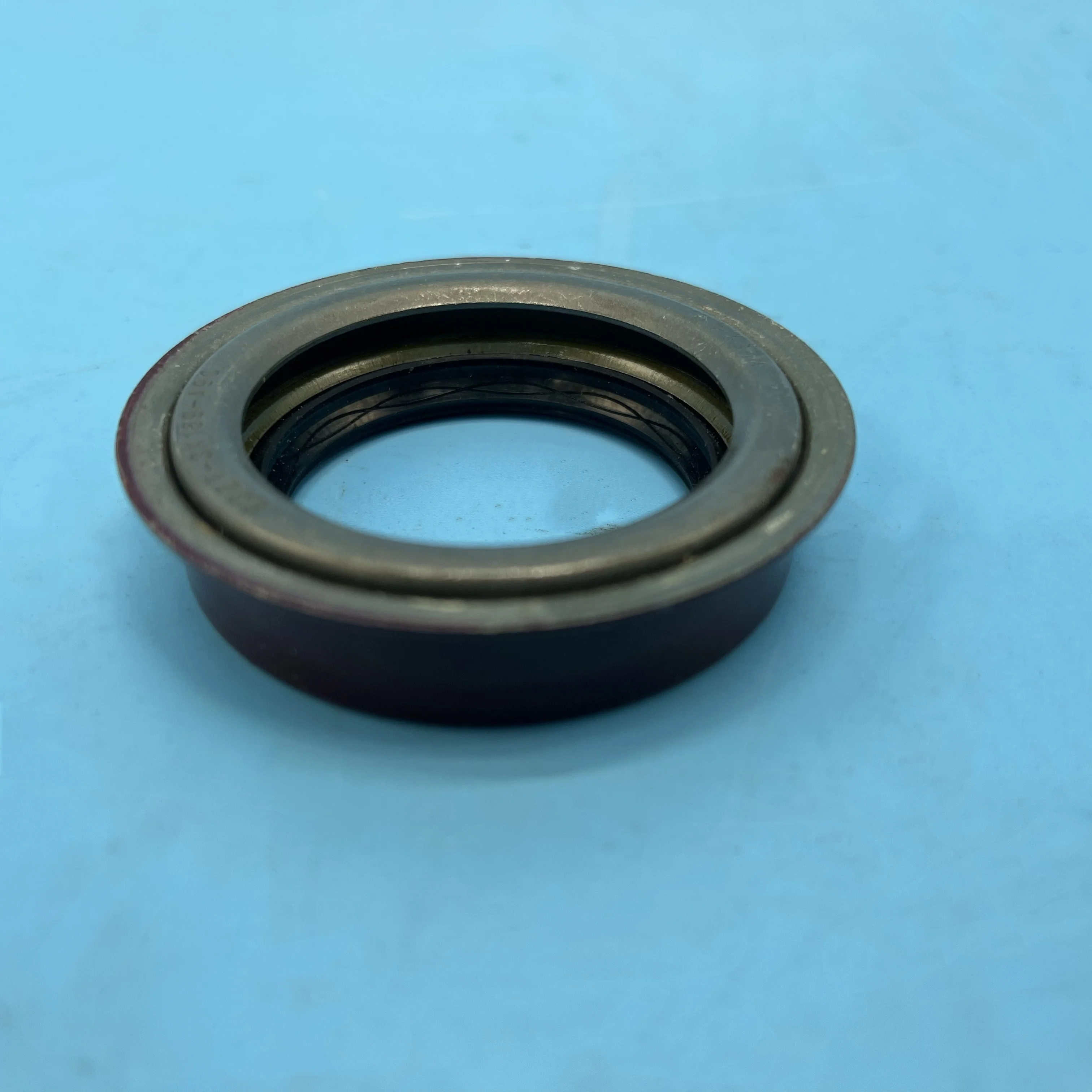 93ZT 3K169A9C good quality Differential Oil Seal with seat For JMC transit yusheng
